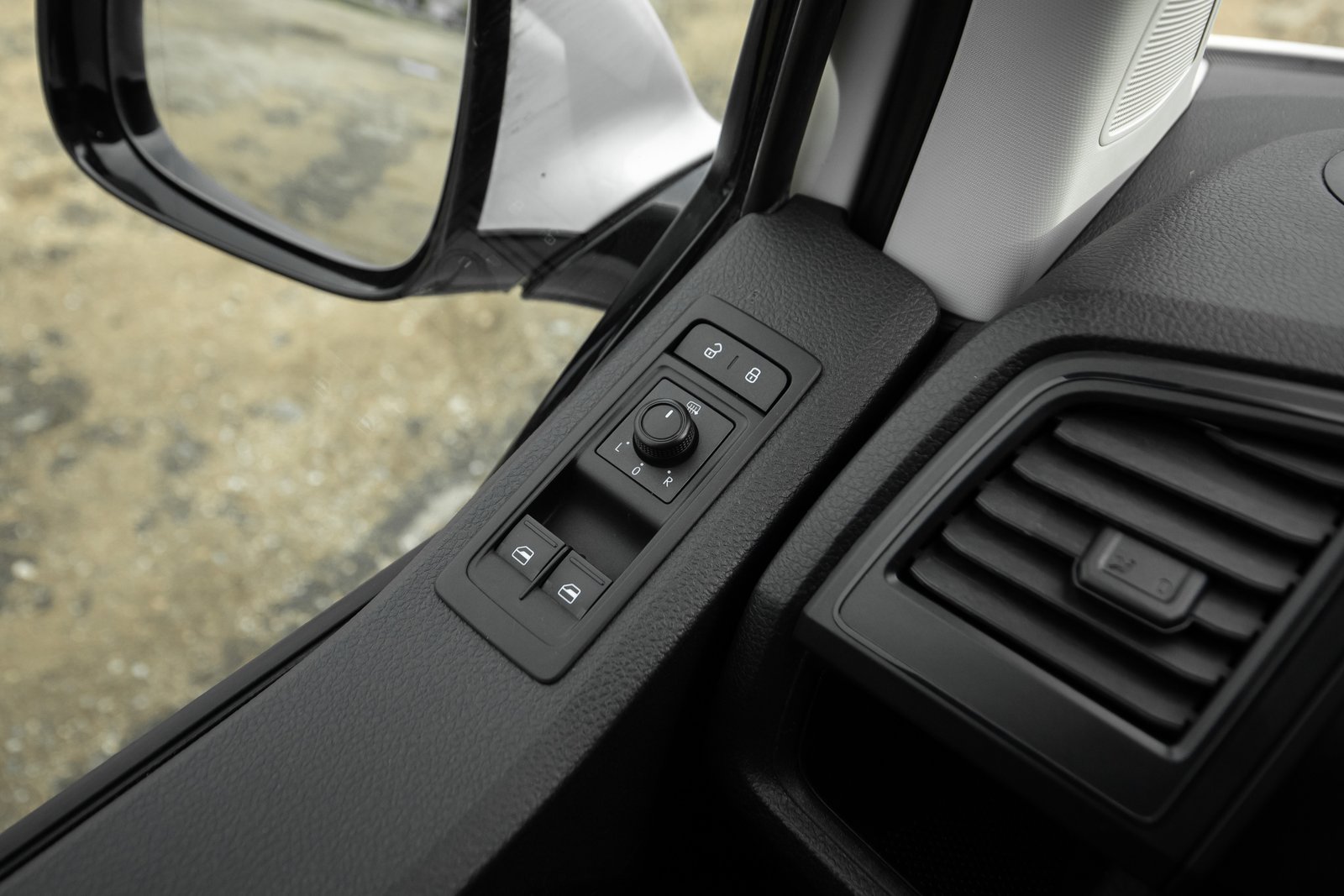 VW MULTIVAN FACELIFT 2.0D 75KW