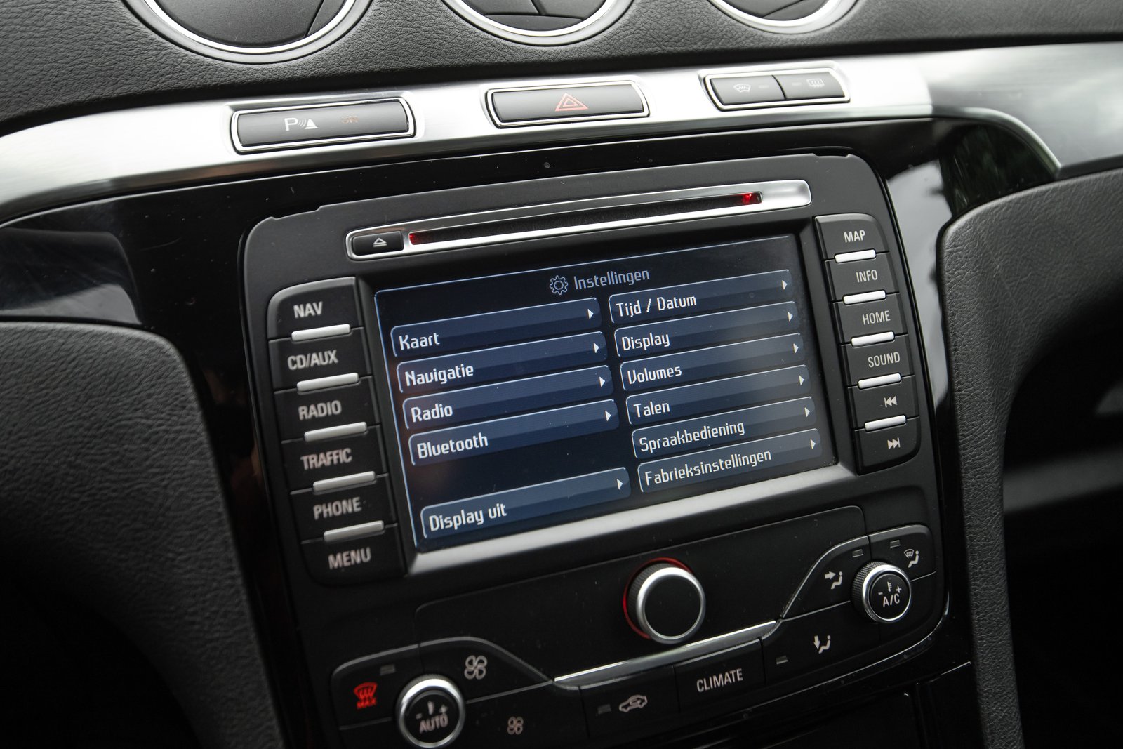 FORD S-MAX TITANIUM 2.0D 100KW