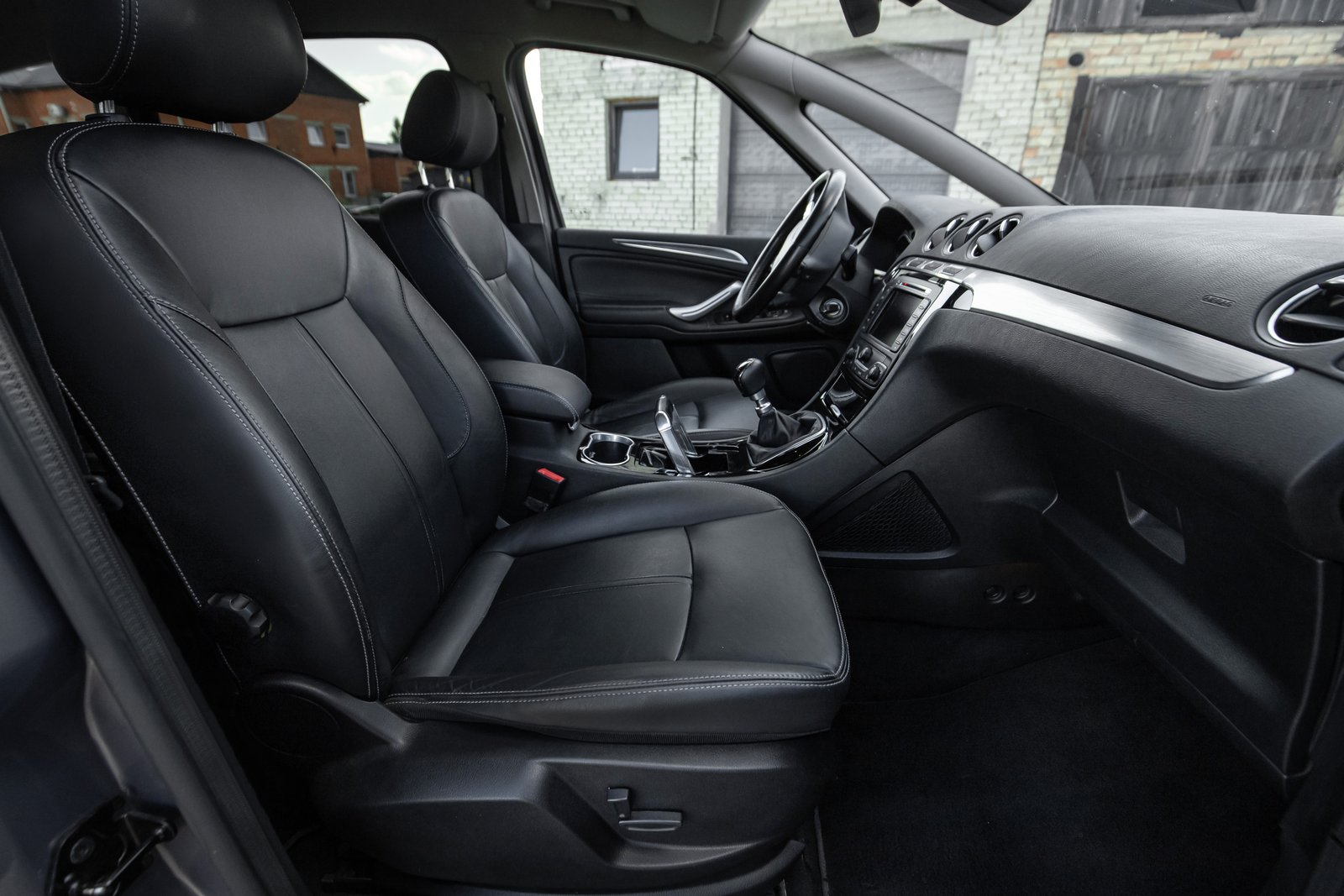 FORD S-MAX TITANIUM 1.6D 85KW