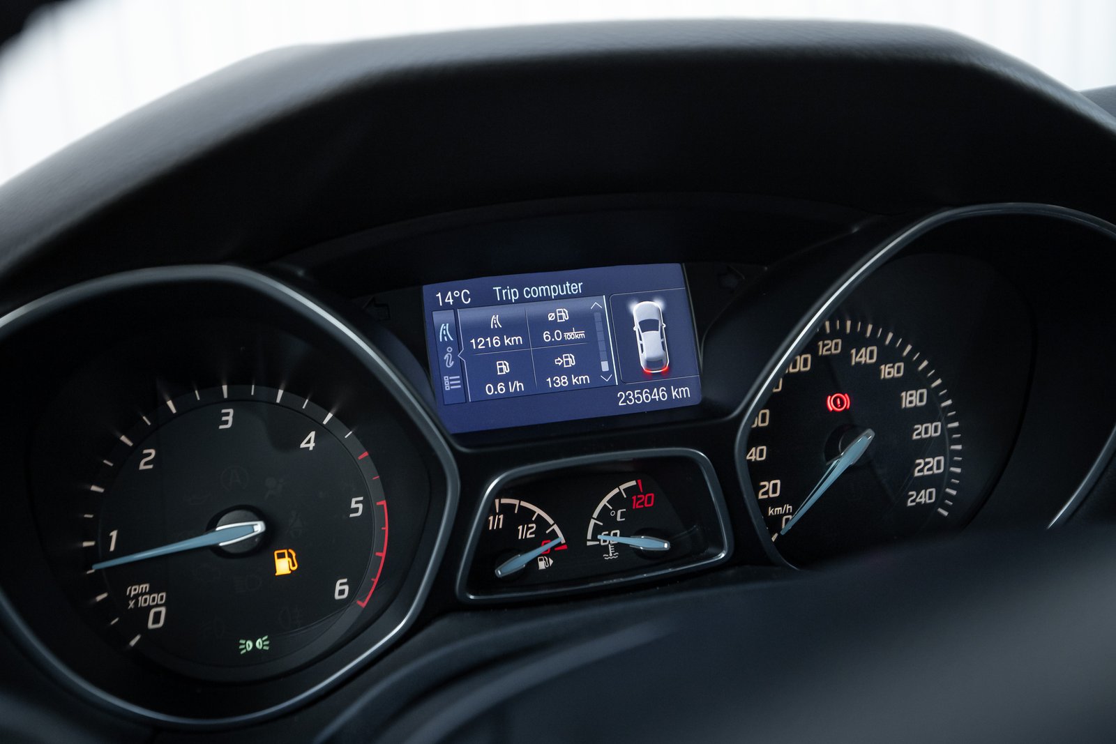 FORD FOCUS TITANIUM 1.6D 85KW 