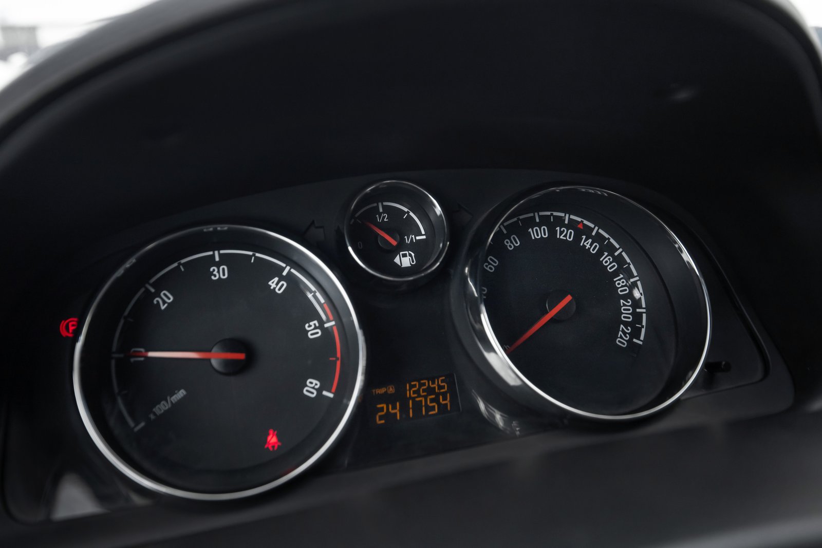 OPEL ANTARA COSMO 2.2D 135KW