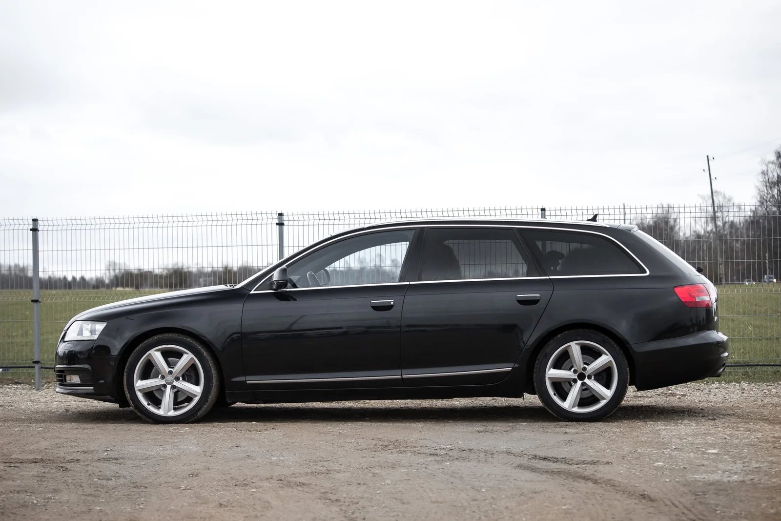 AUDI A6 EXCLUSIVE 2.0TDI 100KW