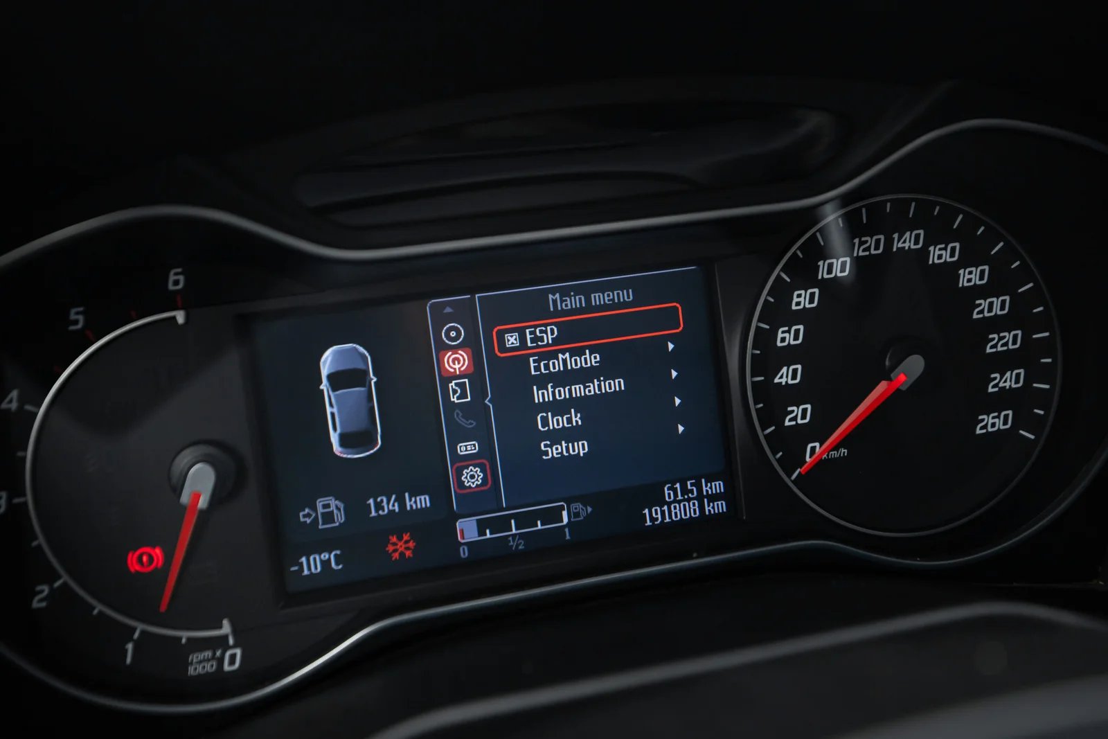 FORD MONDEO 1.6D 85KW TITANIUM