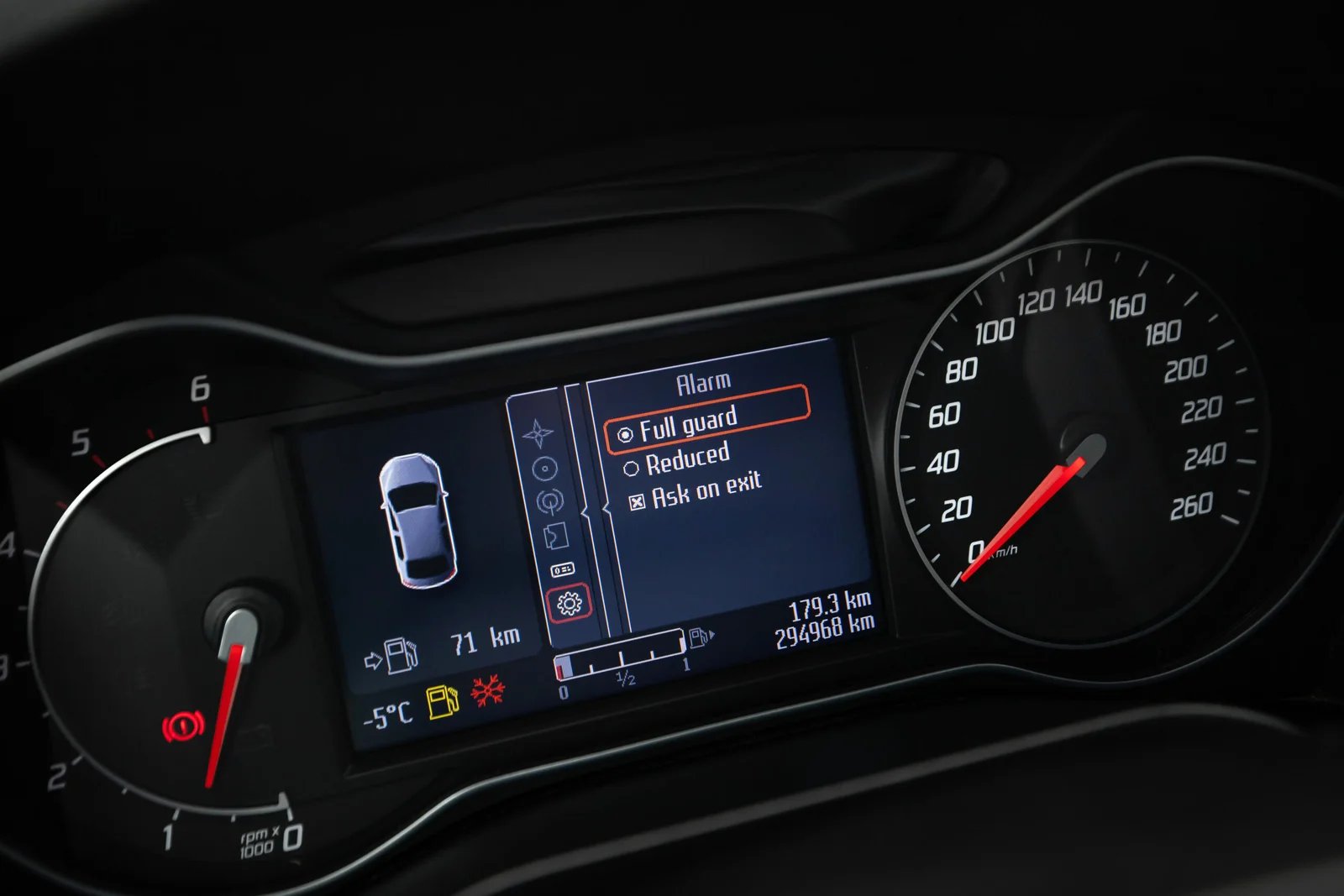 FORD S-MAX TITANIUM 2.0D 100KW FACELIFT 7SEATS
