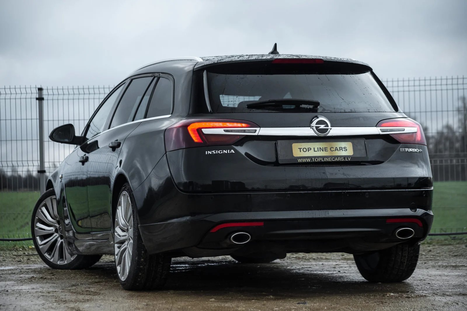 OPEL INSIGNIA OPC LINE 2.0D 143KW 4×4