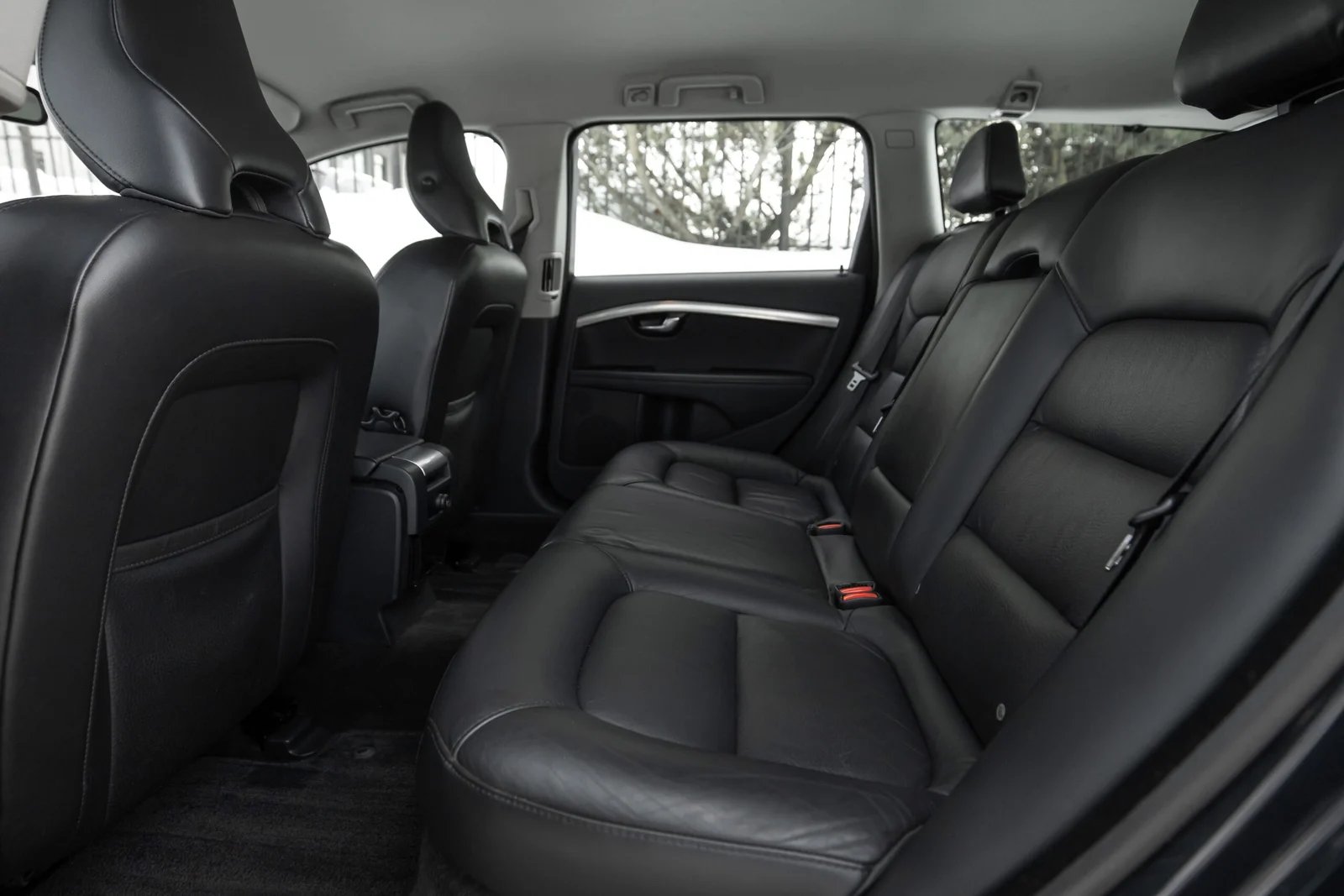 VOLVO V70 MOMENTUM 1.6D 85KW FULL OPTIONS