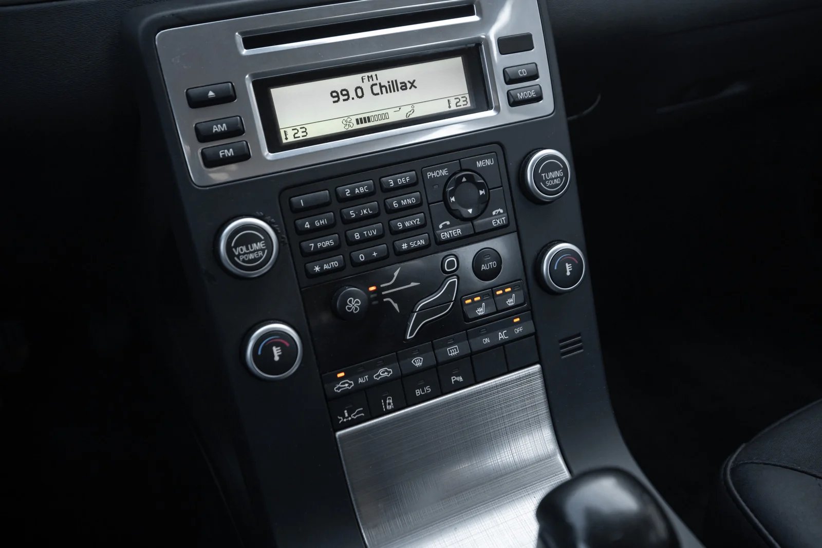 VOLVO V70 MOMENTUM 2.0D 120KW